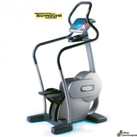 Степпер TECHNOGYM Step 700 MD